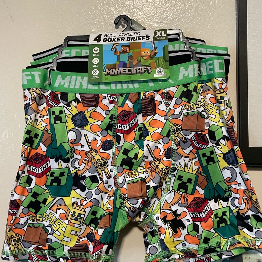 (SOLD‼️) Boys Athletic Minecraft Video Game Boxer Briefs